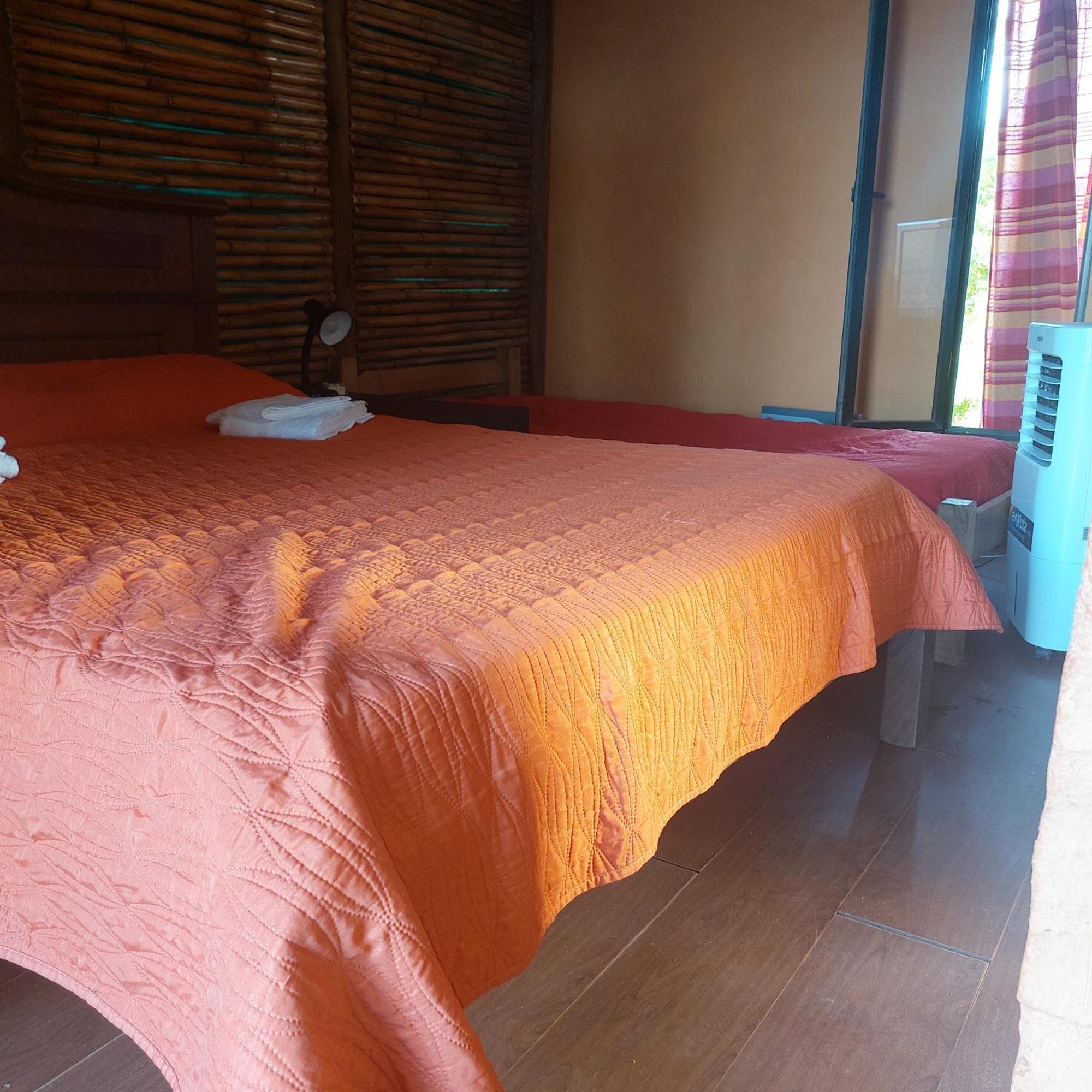 Posada Mar Azul Con Jacuzzi Bed & Breakfast Punta Del Diablo Exterior photo