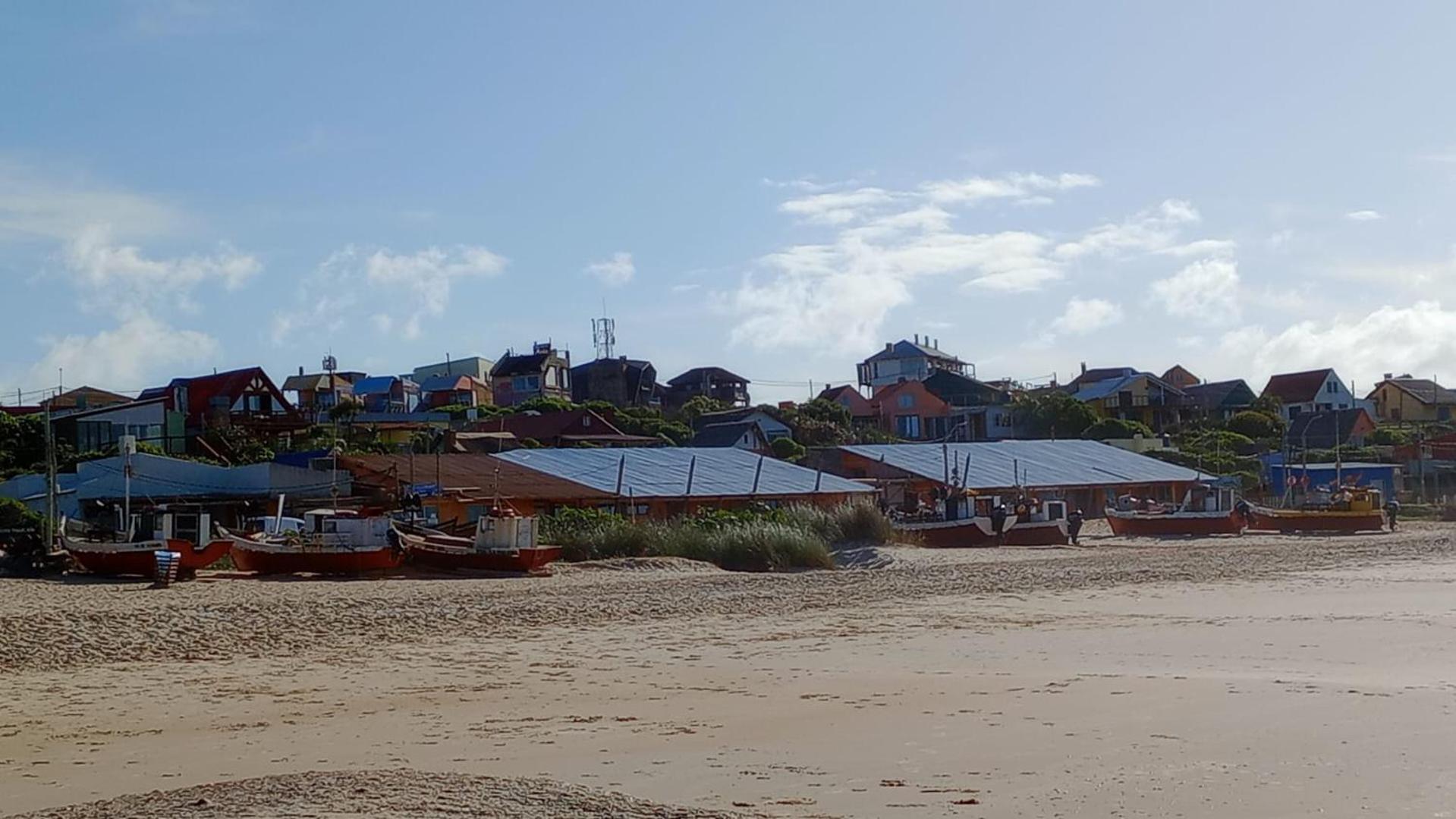 Posada Mar Azul Con Jacuzzi Bed & Breakfast Punta Del Diablo Exterior photo