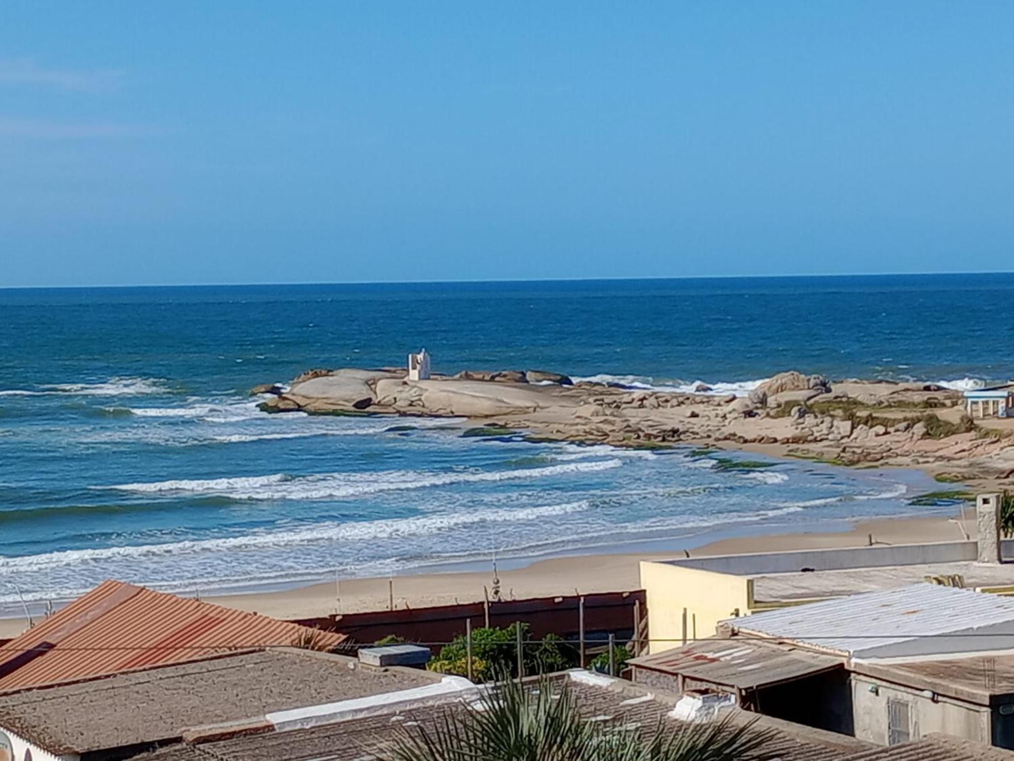 Posada Mar Azul Con Jacuzzi Bed & Breakfast Punta Del Diablo Exterior photo